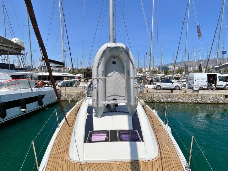 YachtCharter in Álimos - Bénéteau Oceanis 46.1 auf SamBoat