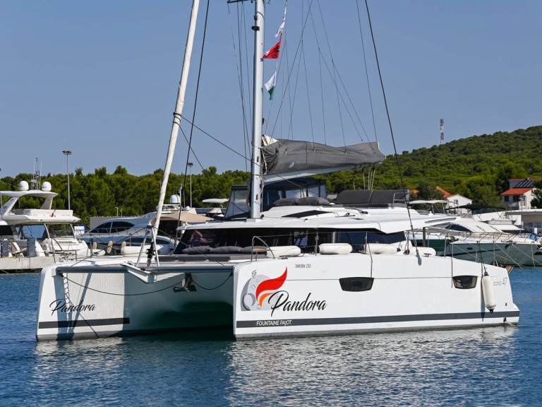 Vermietung Katamaran Fountaine Pajot mit Führerschein