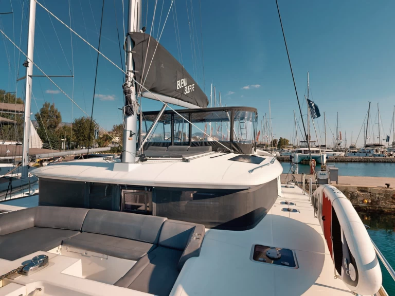 Ein Lagoon Lagoon 450 F mieten in Álimos