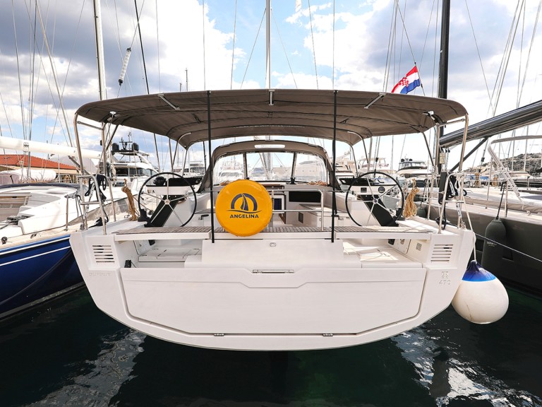 YachtCharter in Primošten - Dufour Dufour 470 auf SamBoat