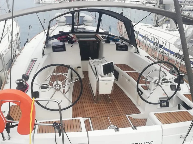 Segelboot mit oder ohne Skipper Jeanneau mieten in Volos