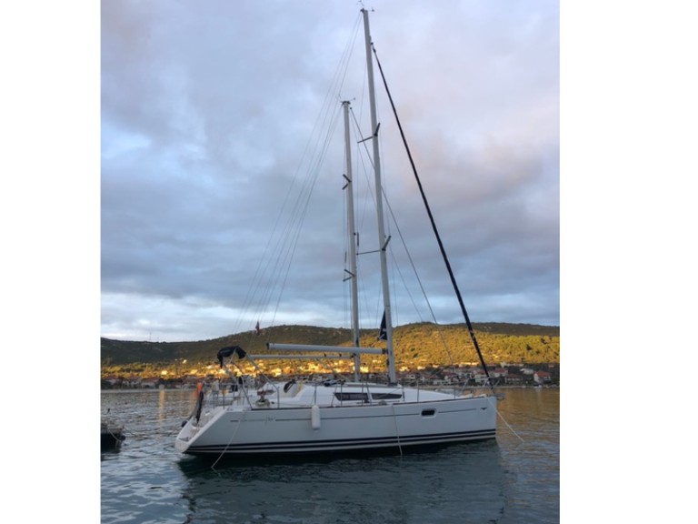 Boot mieten Vinišće günstig Sun Odyssey 36i