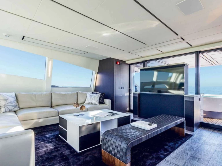 Vermietung Yacht Pershing mit Führerschein