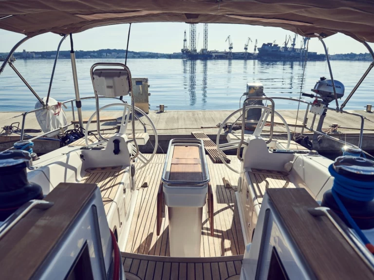 Elan Impression 45 mieten Pula