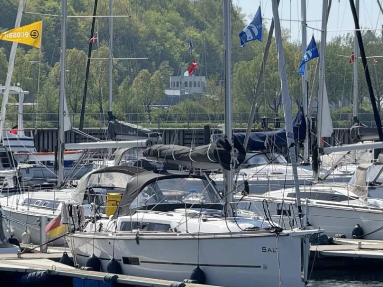 Segelboot mit oder ohne Skipper Dufour mieten in Flensburg