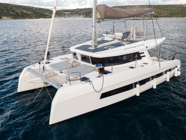 Boot mieten Primošten günstig Cervetti 44 - 4 + 1 cab.
