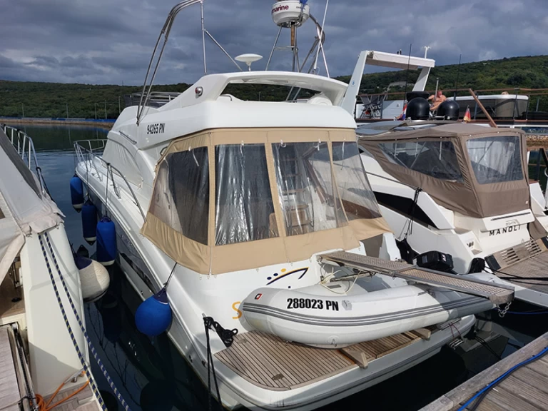 Boot mieten Punat günstig Beneteau Antares 42 Fly