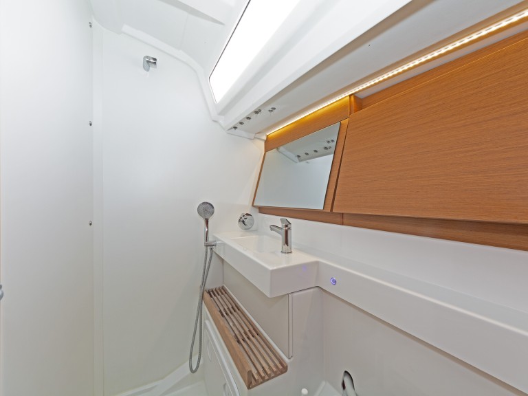 Jeanneau Sun Odyssey 440 mieten Álimos