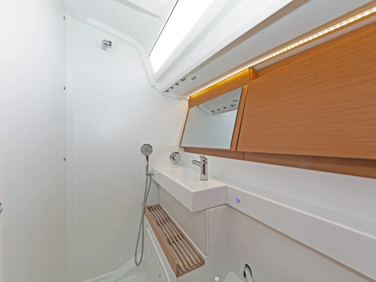 Jeanneau Sun Odyssey 440 mieten Álimos