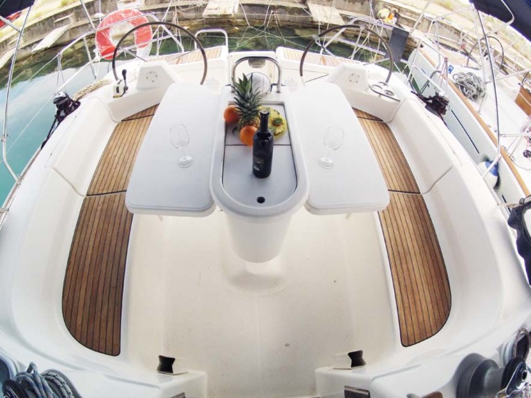 Segelboot mieten in Split zum besten Preis