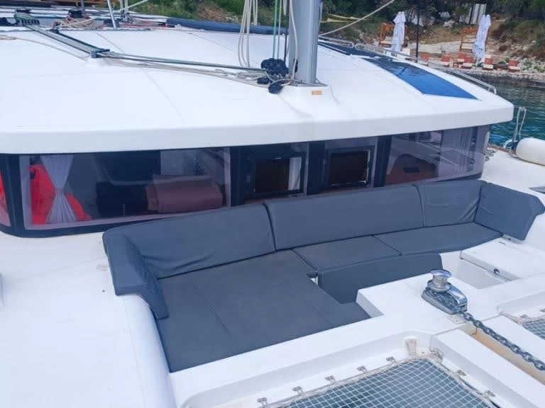 Ein Lagoon Lagoon 450 Sport Top mieten in Split