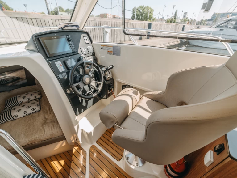 Motorboot mieten in Klaipėda - Quicksilver Active 755 Weekend