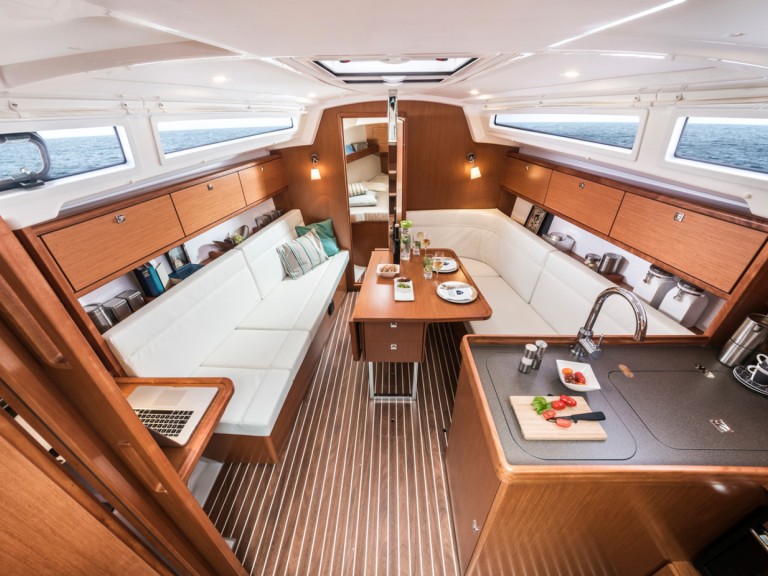 Bootsverleih Bavaria Cruiser 34 Style Trogir Samboat