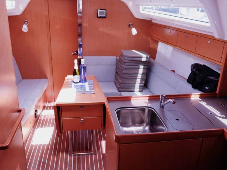 Segelboot mit oder ohne Skipper Bavaria mieten in Golfo Aranci