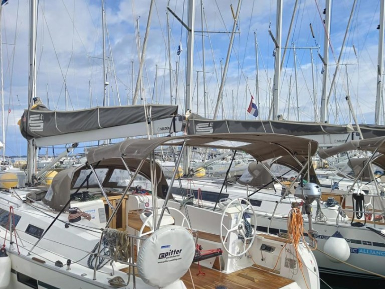 Boot mieten Murter-Kornati günstig Cruiser 41S