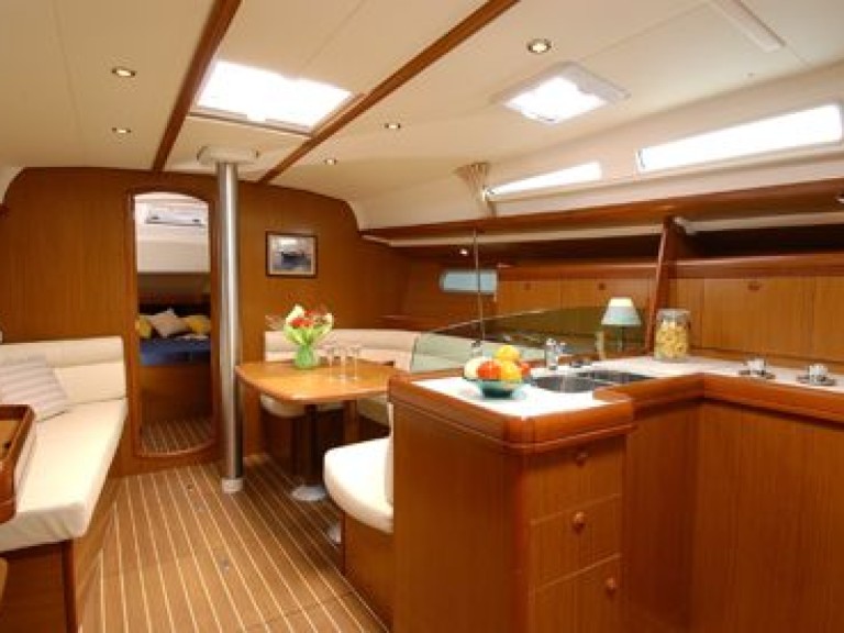 YachtCharter in Deme of Volos - Jeanneau Sun Odyssey 42i auf SamBoat