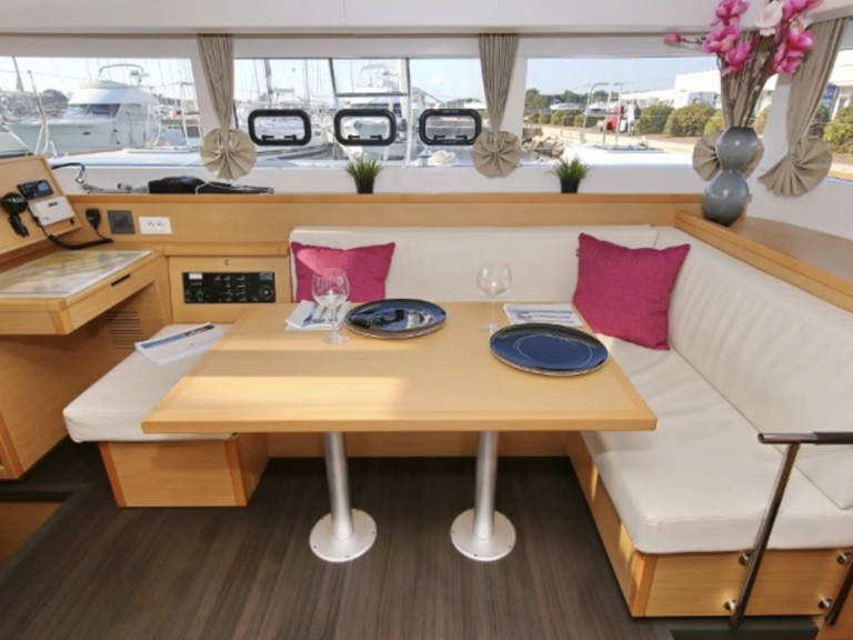 Boot mieten Drage günstig Lagoon 39