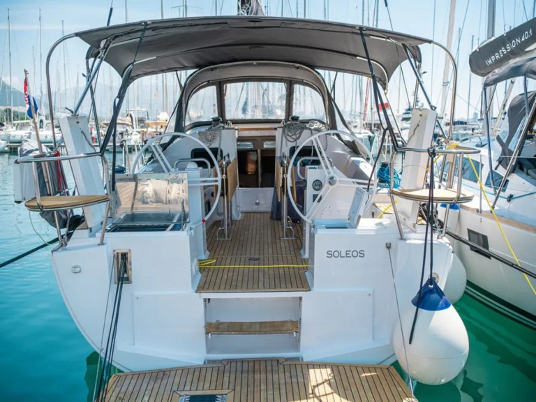 YachtCharter in Šibenik - Elan Impression 45.1 auf SamBoat