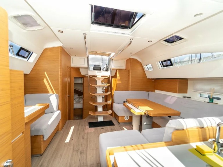 Vermietung Segelboot Elan mit Führerschein