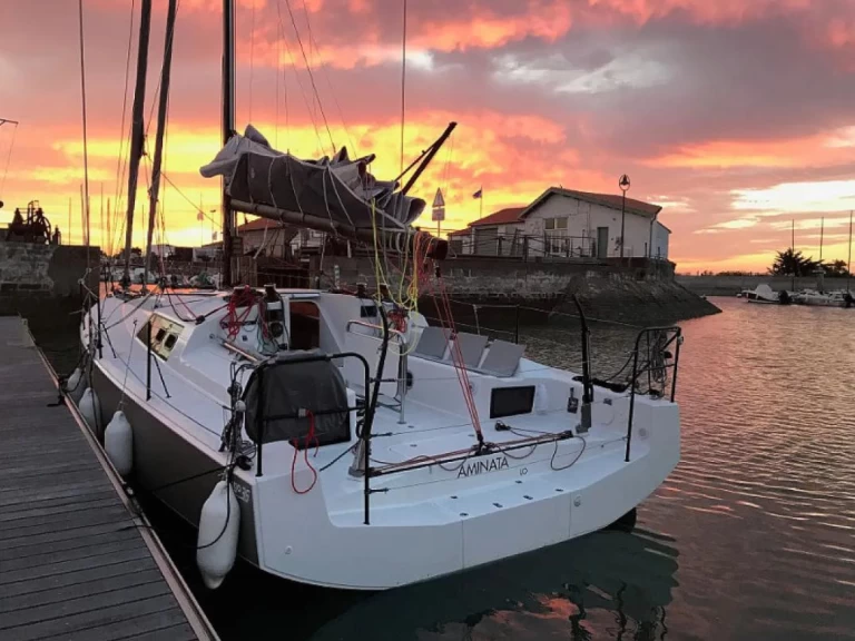 Vermietung Segelboot Pogo Structures mit Führerschein