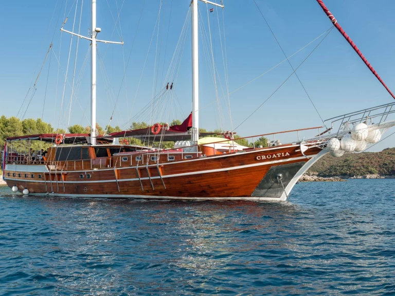 Yacht mieten in Kroatien - Custom Croatia
