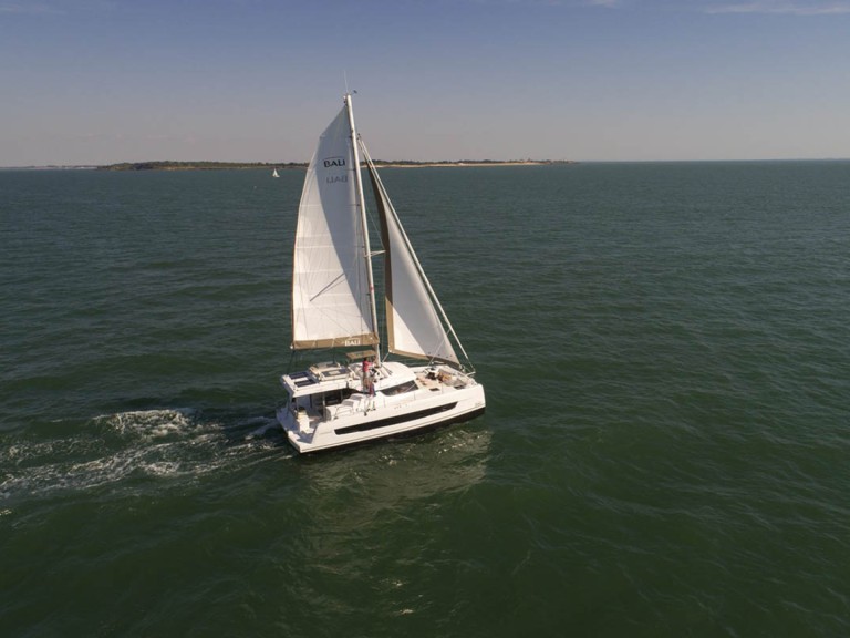 Katamaran mieten in Komolac - Bali Catamarans Bali Catspace Voile