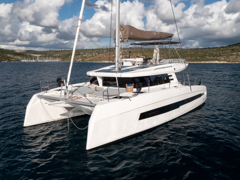 Ein Cervetti Yachts Cervetti 44 - 4 + 1 cab. mieten in Primošten