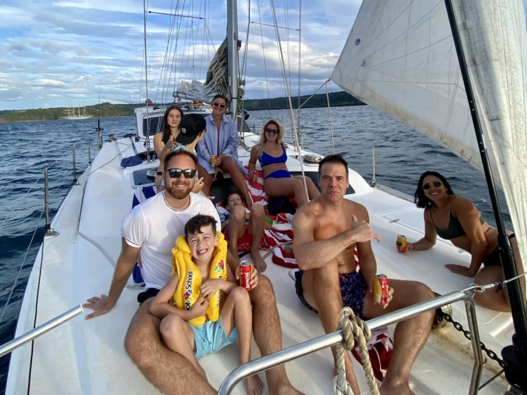 Katamaran mieten in Playa Hermosa zum besten Preis