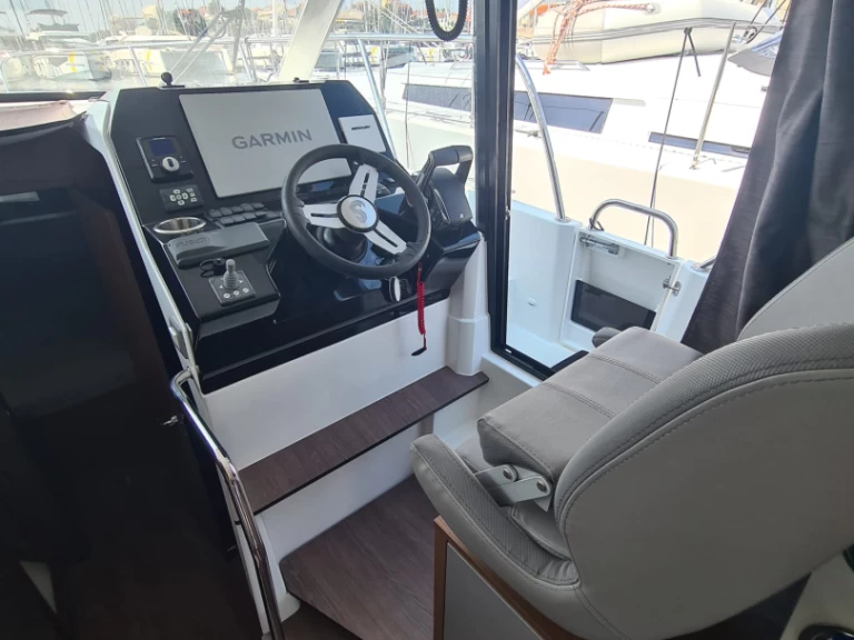 Bootsverleih Bénéteau Antares 11 FLY Šibenik Samboat