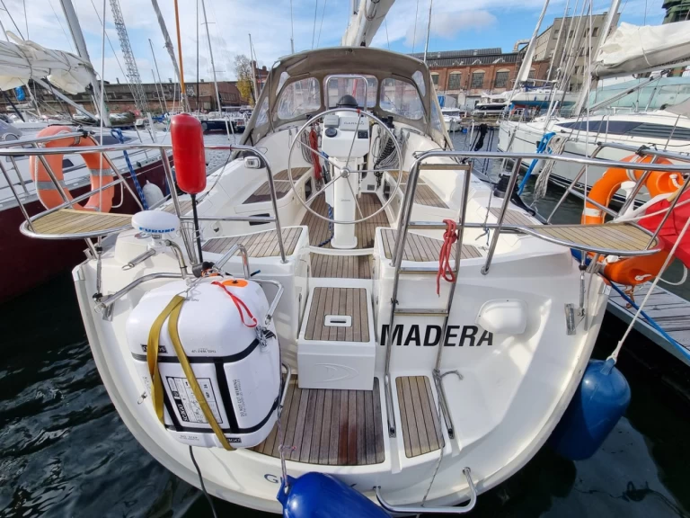 Delphia Delphia 40.3 mieten Danzig