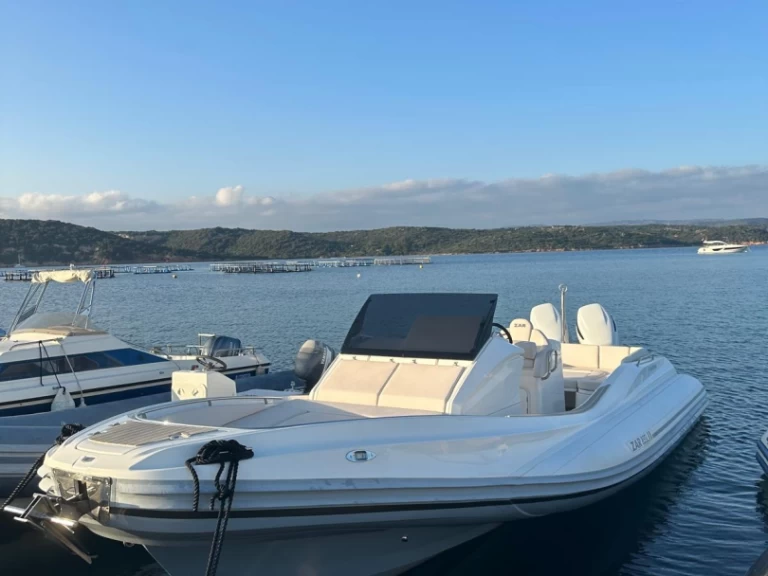 Vermietung Schlauchboot Zar mit Führerschein