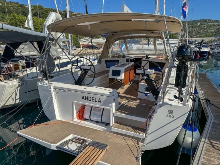 Segelboot mieten in Primošten zum besten Preis