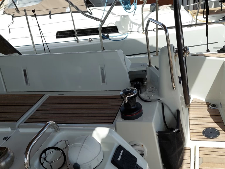 Vermietung Segelboot Jeanneau mit Führerschein