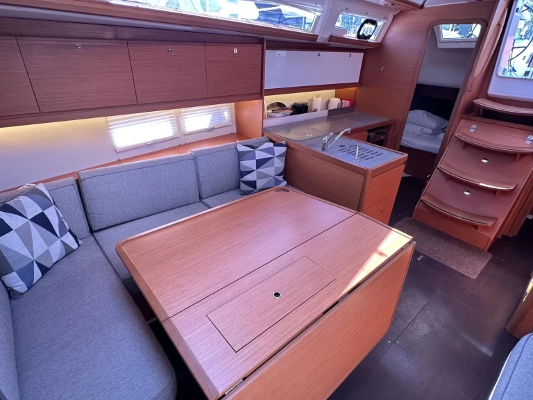 Segelboot mieten in Primošten - Dufour Dufour 390 GL