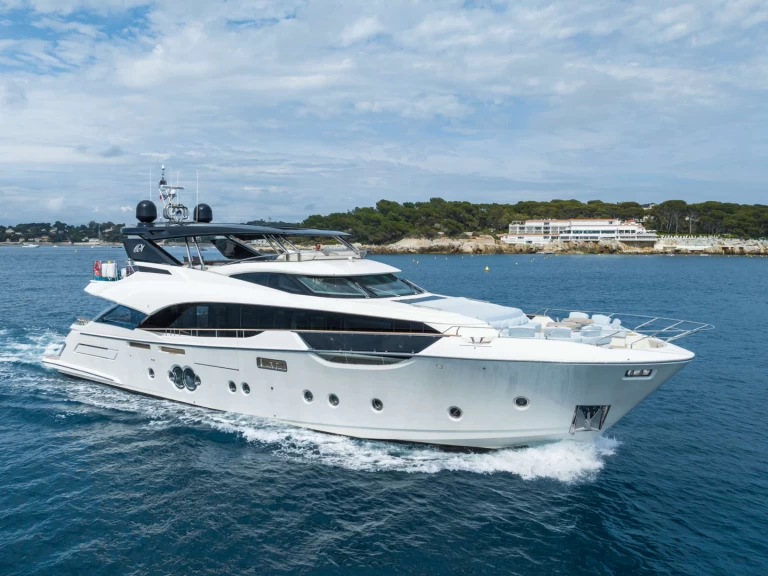 Ein MonteCarloYachts ROCCO mieten in Frankreich