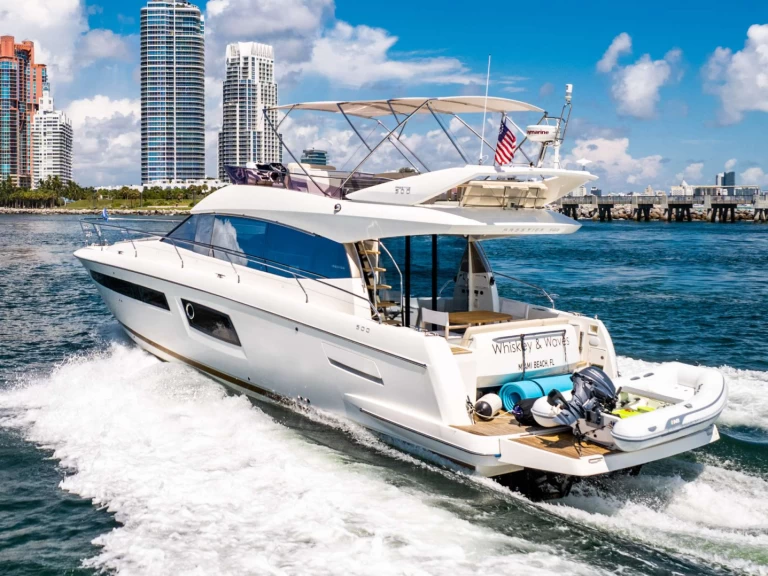 YachtCharter in Nassau - Prestige Yachts Whiskey &amp; Waves auf SamBoat