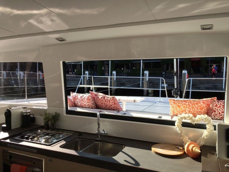 YachtCharter in Ajaccio - Bali Catamarans Bali 4.3 auf SamBoat