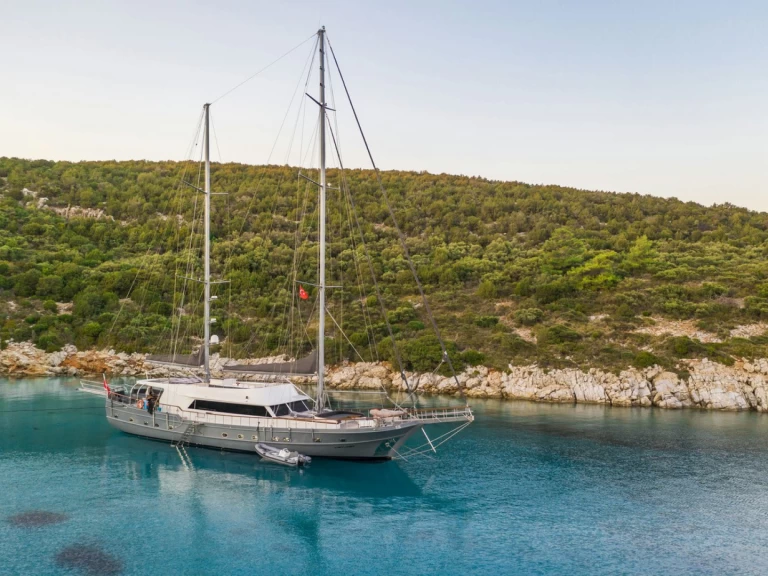 Vermietung Segelboot Custom Made mit Führerschein