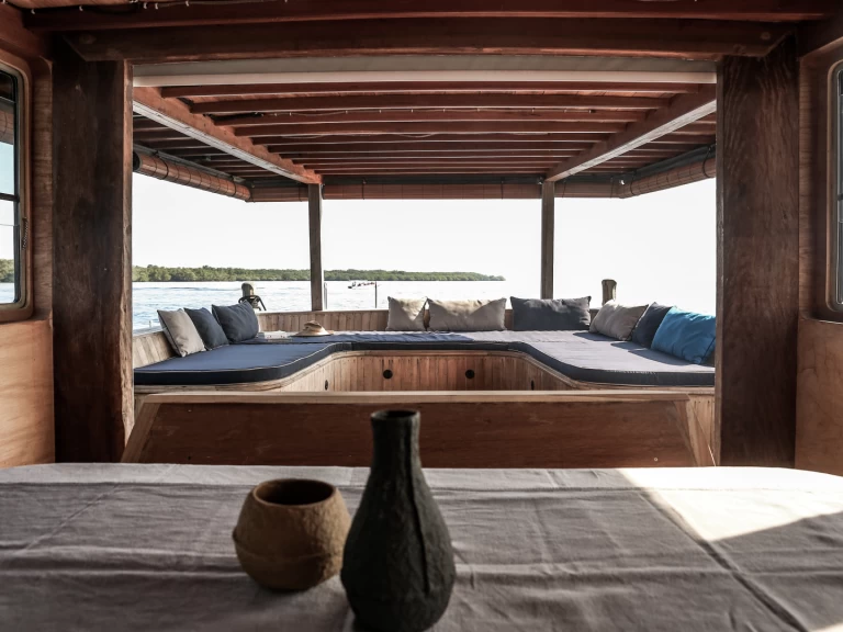 Boot mieten Komodo günstig 66FT