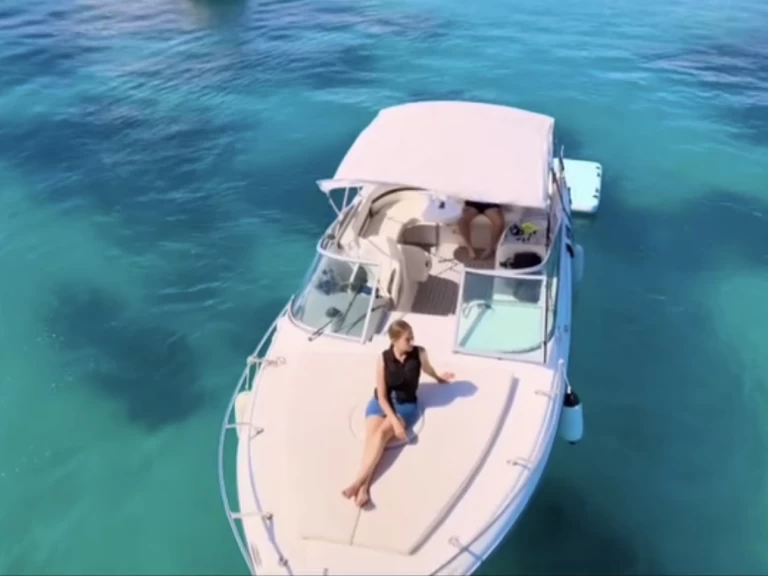 Vermietung Motorboot Four Winns mit Führerschein