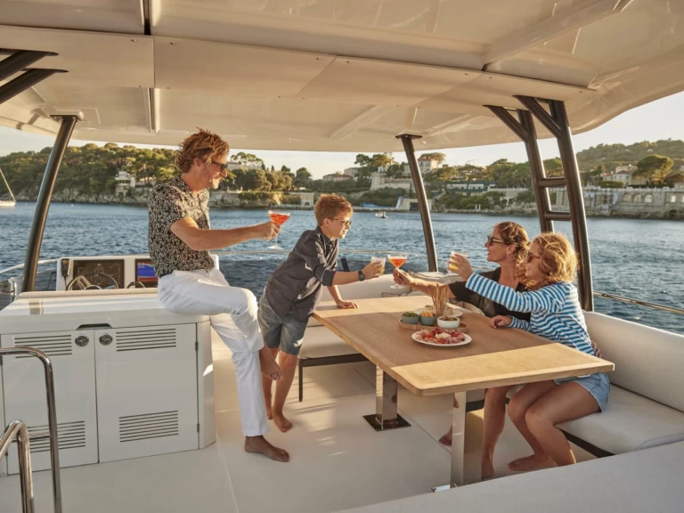 Boot mieten Salerno günstig Prestige M48