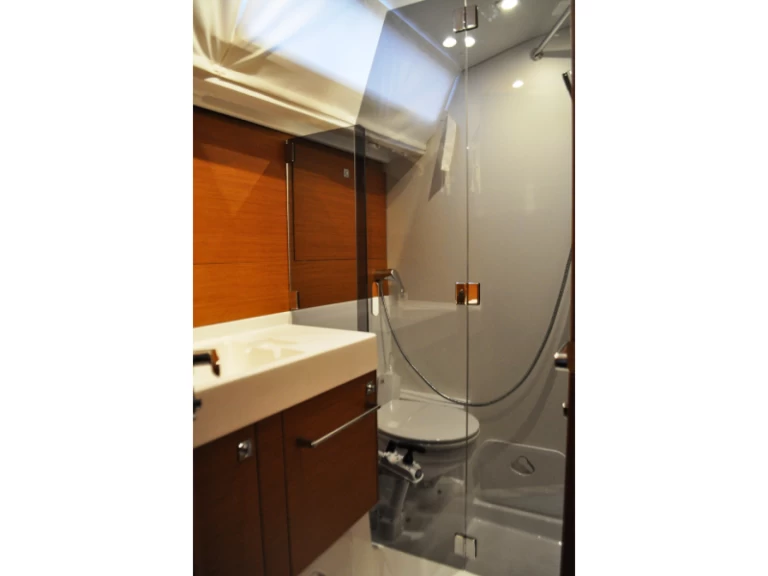 Jeanneau Sun Odyssey 519 mieten Kallithea