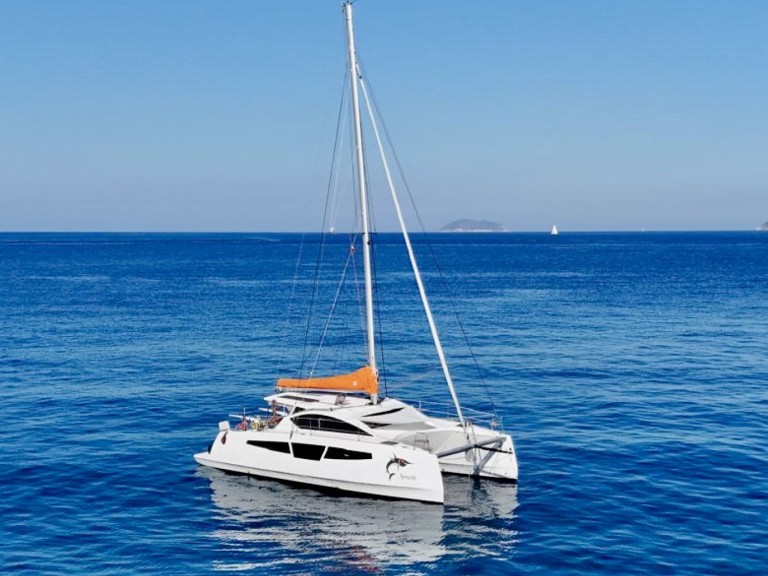 Katamaran mieten in Capo d'Orlando zum besten Preis