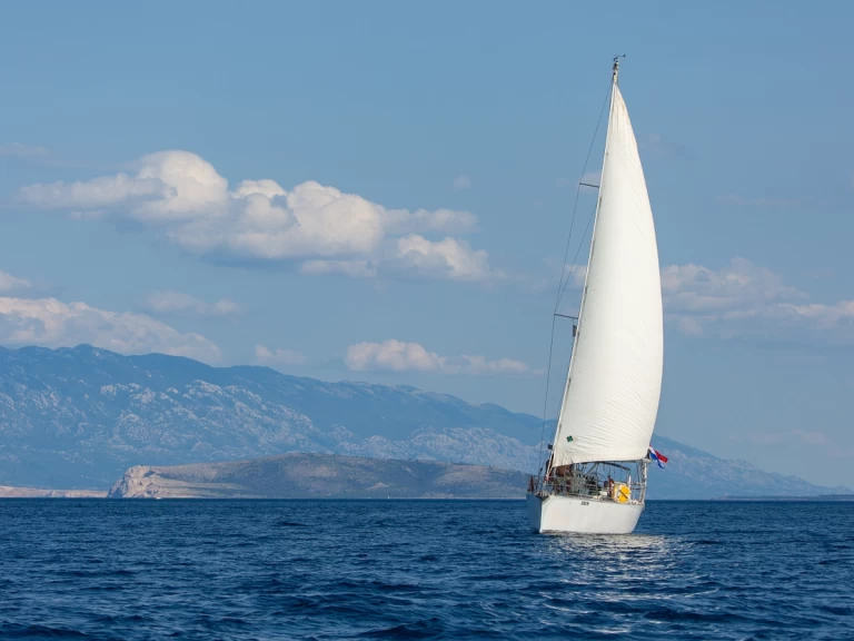 YachtCharter in Punat - Aragosa Yachts Dolphin 50 auf SamBoat