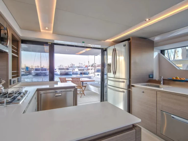 YachtCharter in Port Grimaud - Leopard Leopard 53 Powercat auf SamBoat