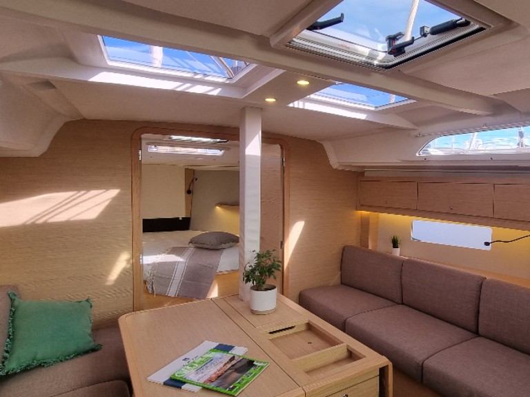 Segelboot mieten in Golfe-Juan - Dufour Dufour 37