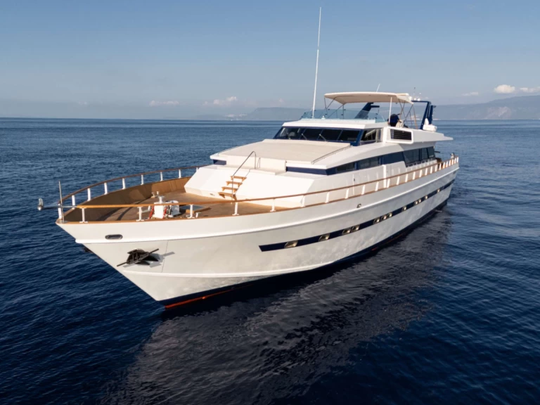 Cantieri di Pisa, Italy OLGA mieten Milazzo