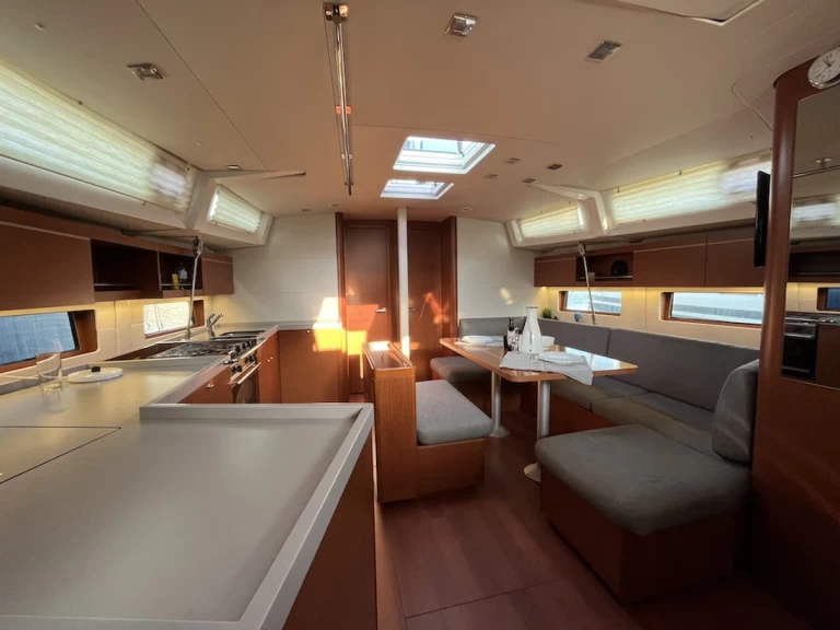 Bootsverleih Bénéteau Oceanis 46.1 Álimos Samboat