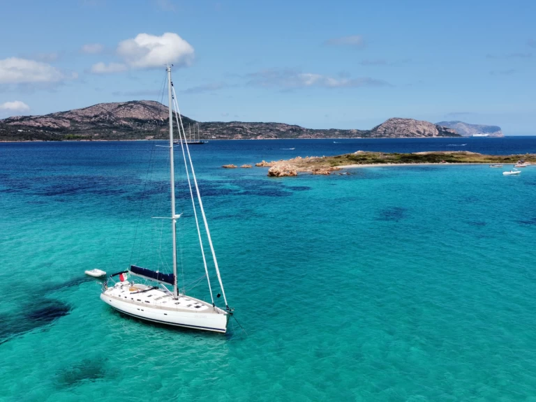 Segelboot mieten in Cagliari Port zum besten Preis