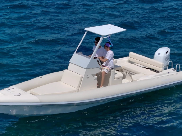 Ein Oceanic A7 mieten in Platys Gyalós